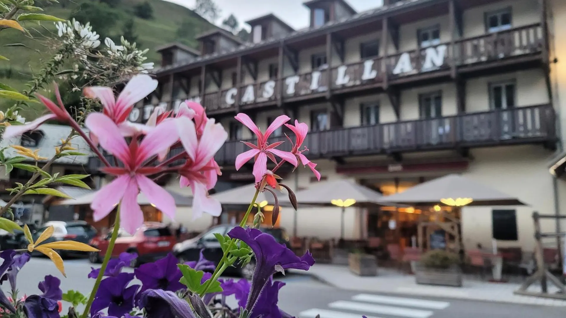 Hotel Castillan La Grave