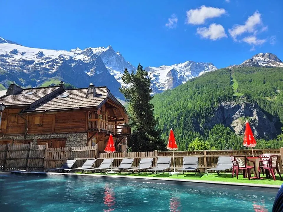 Hotel Castillan La Grave 3*,  Francia