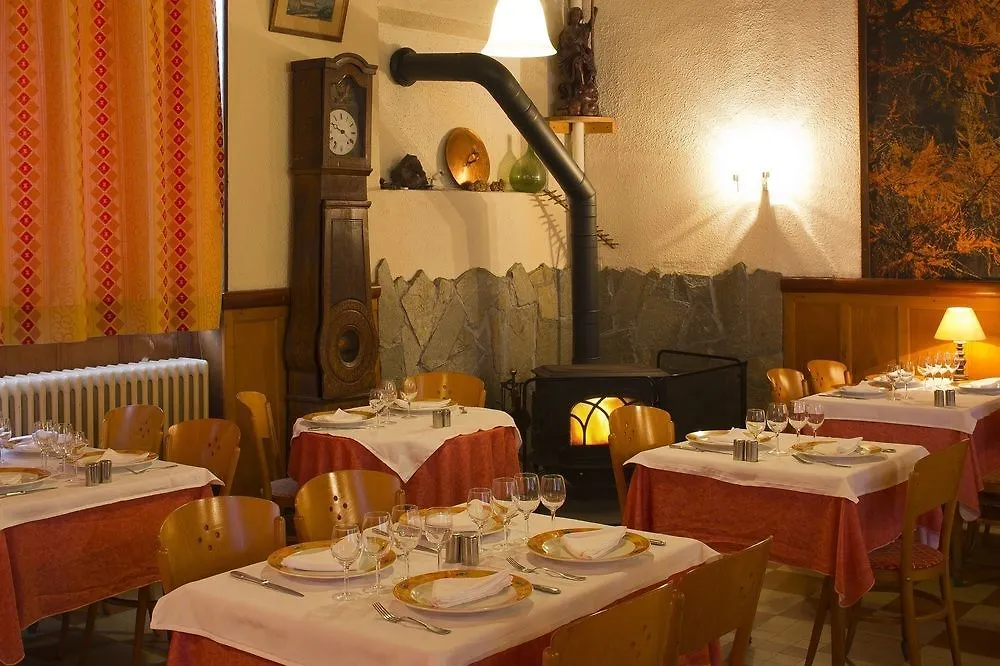 Hotel Castillan La Grave